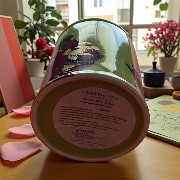 Glasshouse Fragrances ‘Wisdom of the Snake’ Candle 🐍 Limited Edition - Picture 5 of 5